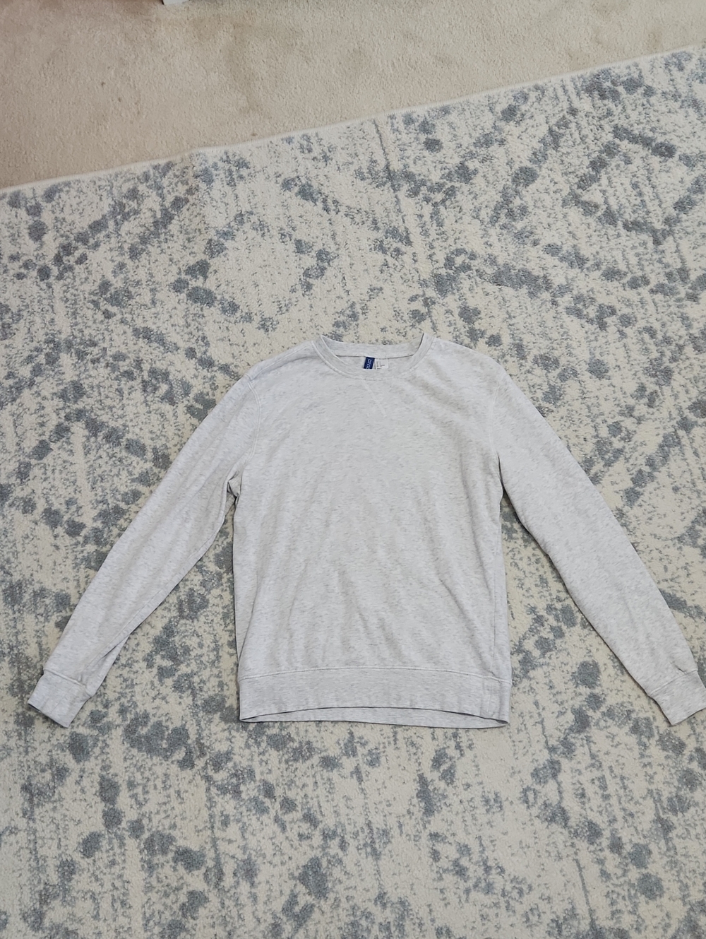 H&M Light Gray Crewneck Sweater